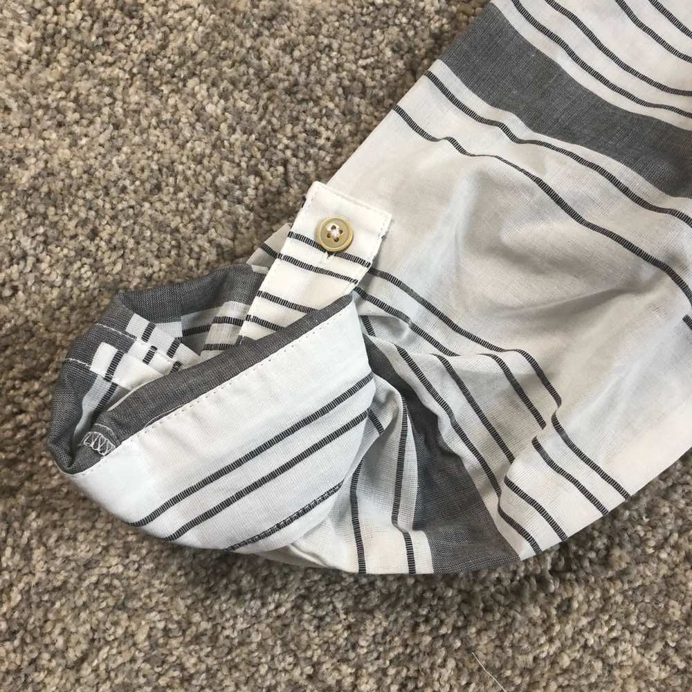 MJ Button Up - Picture 3 of 4